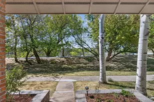 8625 Garland Ct, Arvada, CO 80005 - Photo 5