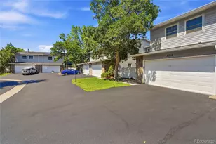 2528 S Vaughn Way, Aurora, CO 80014 - Photo 45