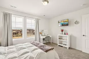 27790 E Links Pl, Aurora, CO 80016 - Photo 23