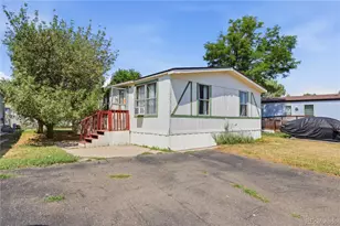 1773 Salida St, Aurora, CO 80011 - Photo 1