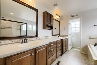 5560 Killarney Court, Denver, CO 80249 - Photo 13