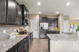 19448 E 62nd Ave, Aurora, CO 80019 - Photo 15