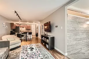 1050 N Corona Street, Denver, CO 80218 - Photo 7