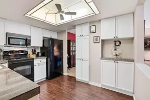 13691 E Marina Dr, Aurora, CO 80014 - Photo 19
