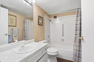 13691 E Marina Dr, Aurora, CO 80014 - Photo 25
