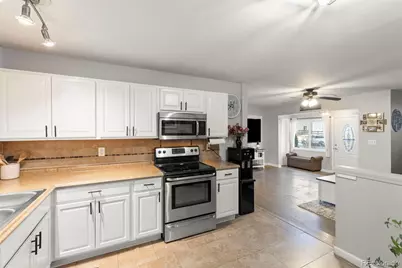 1928 Hallam, Colorado Springs, CO 80911 - Photo 11