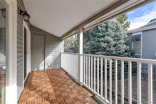 902 S Walden St, Aurora, CO 80017 - Photo 17