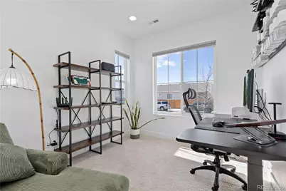 664 N Yantley Street, Aurora, CO 80018 - Photo 15