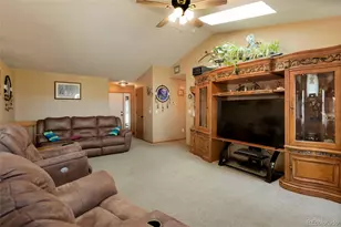 953 N Greeley Ave, Johnstown, CO 80534 - Photo 7