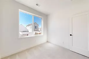 933 Edge Cir, Longmont, CO 80501 - Photo 15