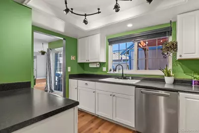 2522 S Worchester Court #B, Aurora, CO 80014 - Photo 9