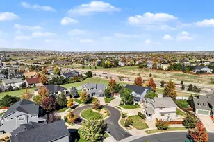 12136 S Grass River Ct, Parker, CO 80134 - Photo 3