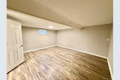 3739 S Granby Way, Aurora, CO 80014 - Photo 11