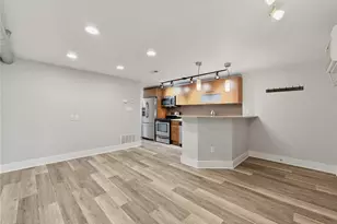 195 S Pennsylvania St, Denver, CO 80209 - Photo 3
