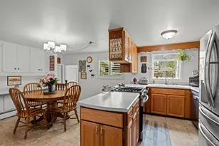 17 Clover Circle, Colorado Springs, CO 80906 - Photo 5