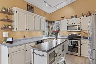 11754 W 85th Avenue, Arvada, CO 80005 - Photo 9