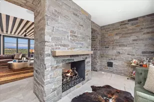 1950 W Wolfensberger Ct, Castle Rock, CO 80109 - Photo 9