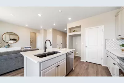 5042 N Tempe Street, Aurora, CO 80019 - Photo 11