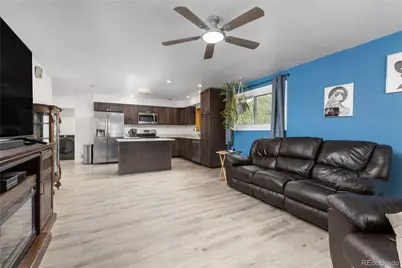 7140 E 69th Avenue, Commerce City, CO 80022 - Photo 3