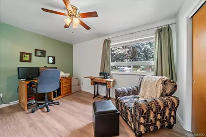 655 S Oakland Street, Aurora, CO 80012 - Photo 11