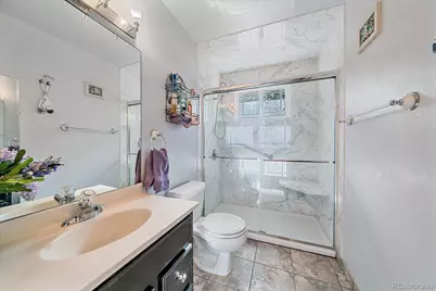 655 S Oakland Street, Aurora, CO 80012 - Photo 13