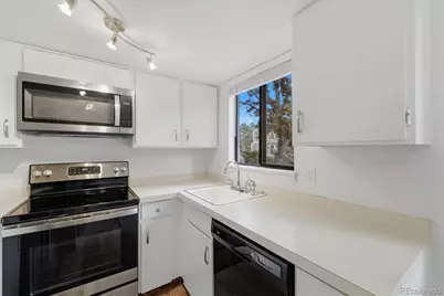 105 S Nome Street, Aurora, CO 80012 - Photo 9