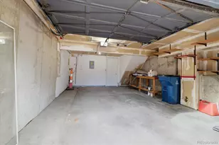 105 S Nome St, Aurora, CO 80012 - Photo 21