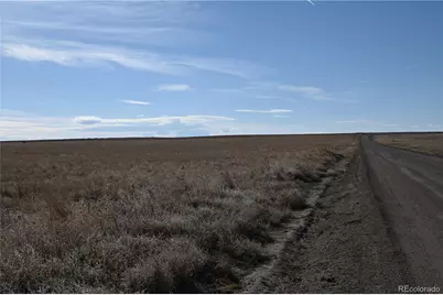 53250 E 26th Avenue, Strasburg, CO 80136 - Photo 23