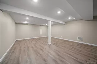 18757 E Hawaii Dr, Aurora, CO 80017 - Photo 13
