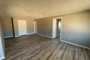 1720 Chester, Aurora, CO 80010 - Photo 5