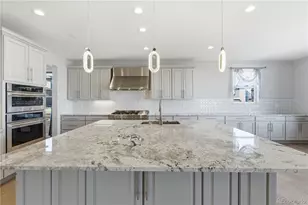 5910 Riesberg Ln, Castle Rock, CO 80104 - Photo 3