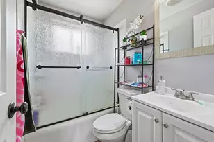 556 Elmira St, Aurora, CO 80010 - Photo 13