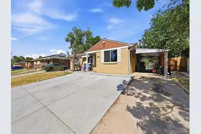 556 Elmira Street, Aurora, CO 80010 - Photo 1