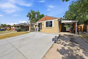 556 Elmira St, Aurora, CO 80010 - Photo 1