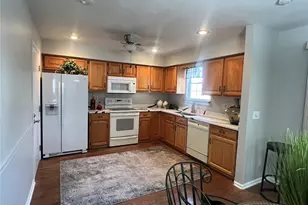 2808 S Heather Gardens Way, Aurora, CO 80014 - Photo 7