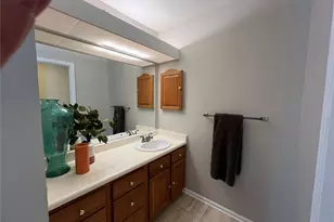 2808 S Heather Gardens Way, Aurora, CO 80014 - Photo 17