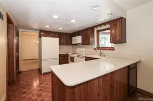 10521 E Dorado Ave, Englewood, CO 80111 - Photo 7