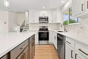 966 E 8th Ave, Broomfield, CO 80020 - Photo 13