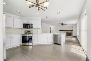 20412 E Chenango Pl, Aurora, CO 80015 - Photo 9