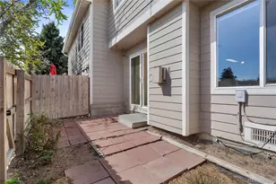 1276 S Zeno Cir, Aurora, CO 80017 - Photo 9