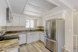 14140 E Warren Pl, Aurora, CO 80014 - Photo 9
