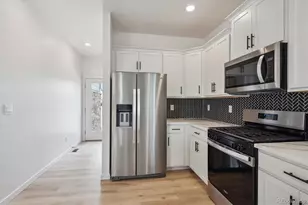 718 N Ukraine St, Aurora, CO 80018 - Photo 5
