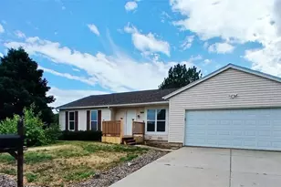 19094 E Kansas Dr, Aurora, CO 80017 - Photo 1