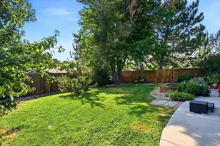 893 S Oswego Ct, Aurora, CO 80012 - Photo 39