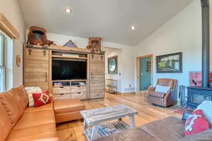 37081 Co Rd 77, Lake George, CO 80827 - Photo 13