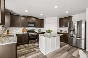 300 Mesa Ave, Lochbuie, CO 80603 - Photo 15