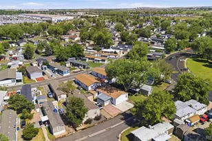 1828 Pitkin St, Aurora, CO 80011 - Photo 17