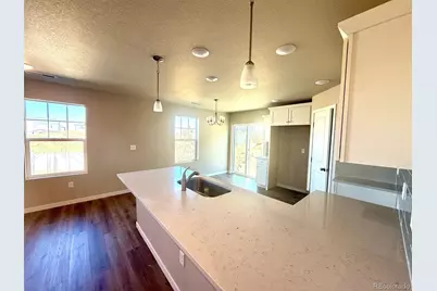 756 N Carrie Court, Watkins, CO 80137 - Photo 7