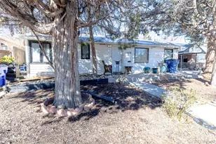 4279 S Pennsylvania St, Englewood, CO 80113 - Photo 1