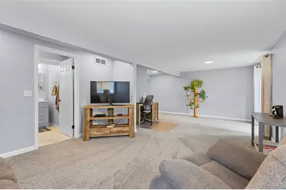 639 W Jamison Circle, Littleton, CO 80120 - Photo 39